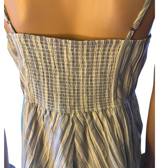 Urban Outfitters UO Lorelei Crinkle Cotton Romper Gray Multi Size M  $69 - Picture 5 of 16